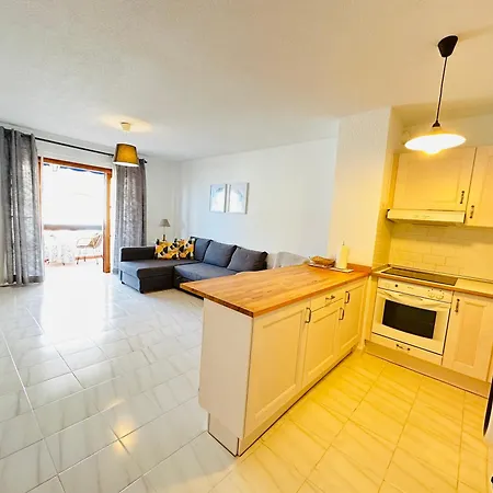 Apartment Sea View In Cristianos