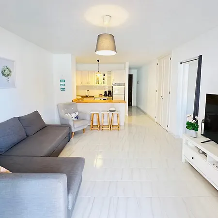 Sea View In Cristianos Appartement